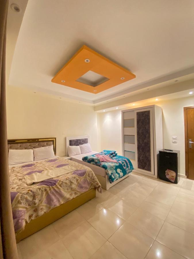 Queen Isis Pyramids View Al Kawm al Akhdar Exterior photo